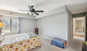 11212 CHERRY HILL Rd 302, Beltsville, MD 20705