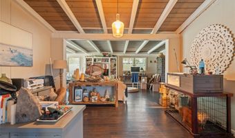 889 Alahaki St, Kailua, HI 96734
