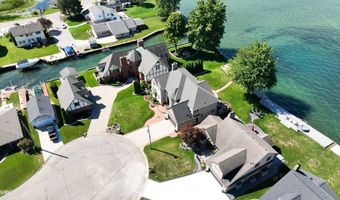 7787 Farnsworth, Algonac, MI 48001