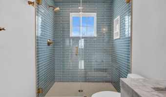 33 Amherst Dr, Bayville, NJ 08721