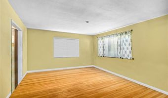 1341 S Pembrooke Ln, Anaheim, CA 92804