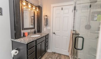 30421 Pueblo Ct, Adel, IA 50003