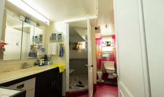74 MAIKAI St, Hilo, HI 96720