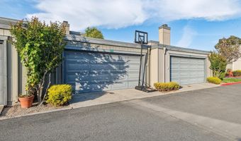 3447 Capella Ln, Alameda, CA 94502
