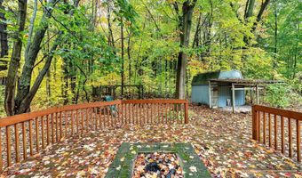 10161 68th Ave, Allendale, MI 49401