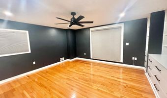 4816 DODSON Dr, Annandale, VA 22003