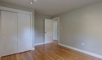 16 Crooked Spring Rd, Billerica, MA 01862