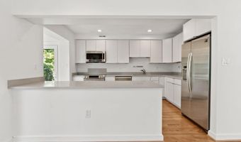 4929 JAMESTOWN Rd, Bethesda, MD 20816