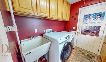 39 N 41st St N, Cody, WY 82414