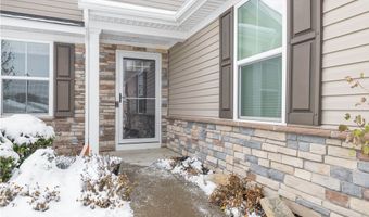 373 Pebble Creek Ct, Amherst, OH 44001