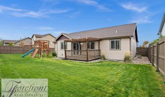 2438 Centennial Village Dr, Casper, WY 82609