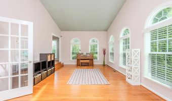 20624 CAMPTOWN Ct, Ashburn, VA 20147