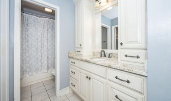760 S Whitney Dr, Biloxi, MS 39532