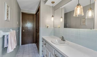 147 Sagewood Ter, Amherst, NY 14221