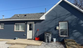 325 S Maple St, Ainsworth, NE 69210