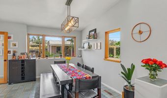 1008 Parkland Pl SE, Albuquerque, NM 87108