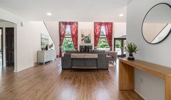 8411 Reese Ln, Ann Arbor, MI 48103