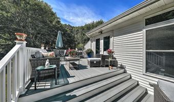 138 Jenckes Hill Rd, Lincoln, RI 02865