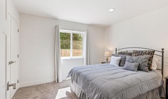 55438 Heierman Dr, Bend, OR 97707