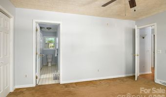 135 Brookhaven Ln, Advance, NC 27006