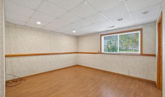 6406 157th St W, Apple Valley, MN 55124