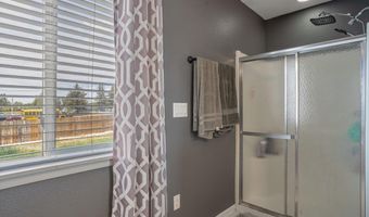 5208 DANIELLE Ct, Cheyenne, WY 82009