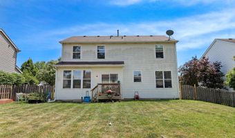 45 Van Dyke Dr, Antioch, IL 60002