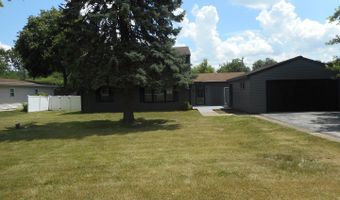 4 N327 7th Ave, Addison, IL 60101