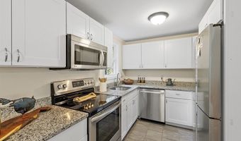 11 Lillian Dr, Ashburnham, MA 01430