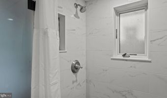 28 SWAN St, Lambertville, NJ 08530