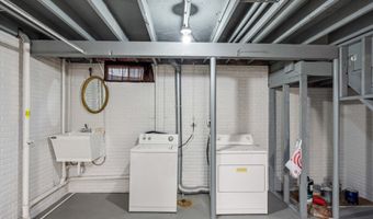 1817 NW 9th St, Ankeny, IA 50023