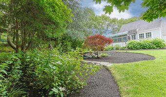 88 Acre Hill Rd, Barnstable, MA 02630