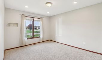 2105 6th Ave SW, Altoona, IA 50009