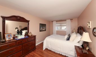 5 DETWEILER Ln, Ambler, PA 19002