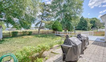 1275 N FARMVIEW Dr, Dover, DE 19904