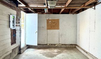 2405 E 3rd St, Anderson, IN 46012