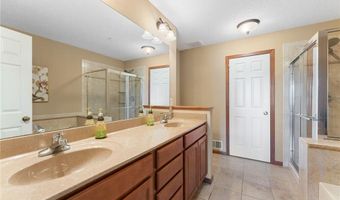 14518 Florissant Path 3090, Apple Valley, MN 55124
