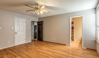 2370 Mary Niblack Rd, Ardmore, OK 73401