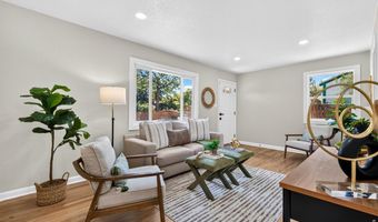 835 Lansing St, Aurora, CO 80010
