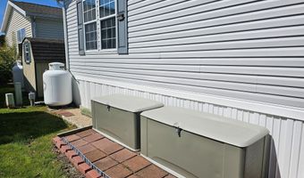 136 SALT SPRAY Dr, Berlin, MD 21811