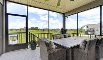 5215 Windrose Ln, Ames, IA 50014