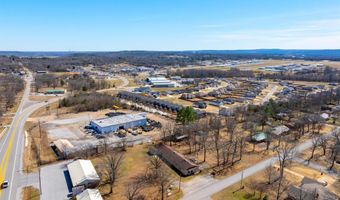 105 Chamblee Dr, Batesville, AR 72501