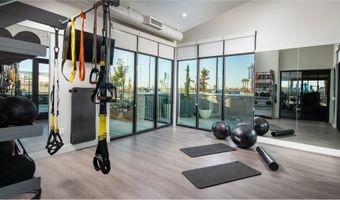 8220 Poinsettia St, Roseville, CA 95747
