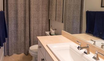 219 S ROYAL St, Alexandria, VA 22314