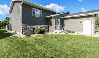 1202 SW 13th Ave, Aberdeen, SD 57401