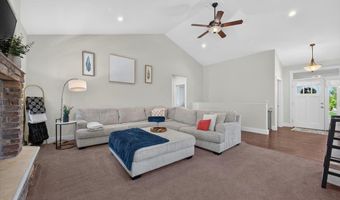 1231 MIRACLE Pkwy, Cheyenne, WY 82009