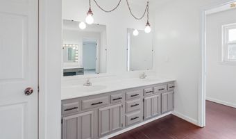 1560 Lick Creek Rd, Anna, IL 62906