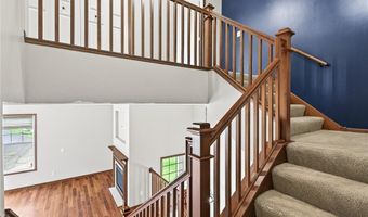 15533 Eagle Shore Dr 806, Apple Valley, MN 55124