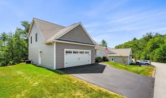 39 Pineview Dr, Candia, NH 03034