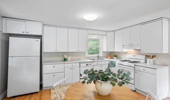 11 Anniversary Way, Billerica, MA 01821